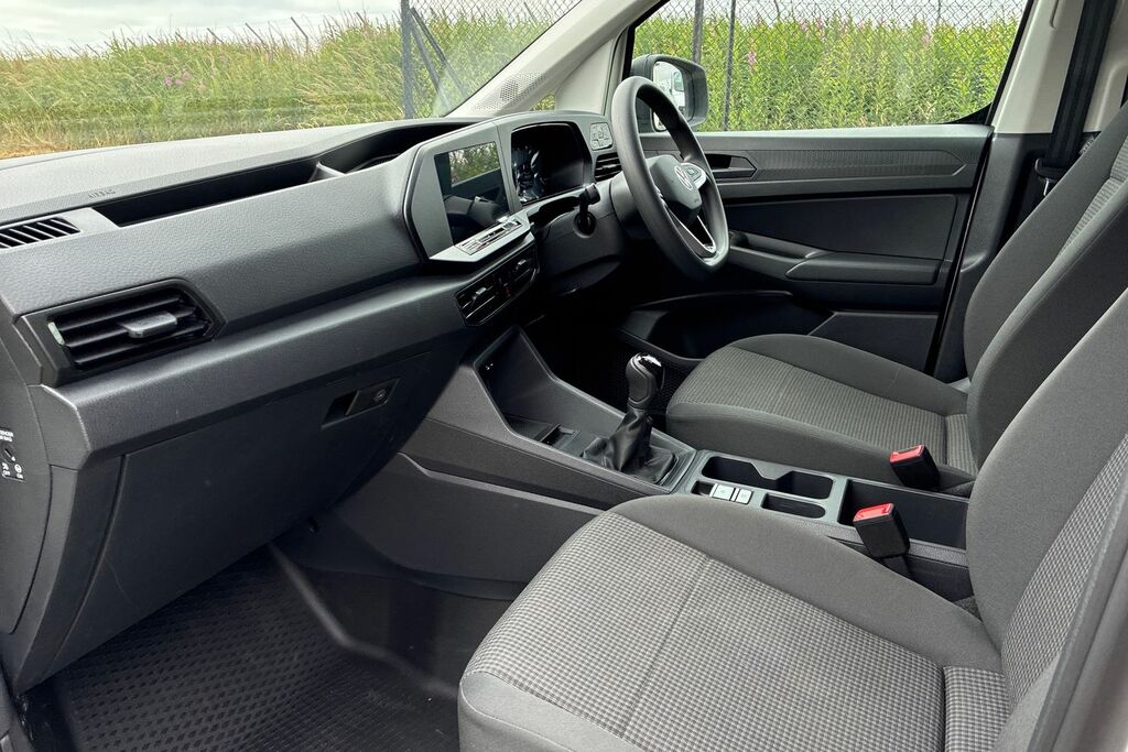 Volkswagen Caddy 2.0 Tdi 102Ps Commerce Van Businesstech Pack White #2