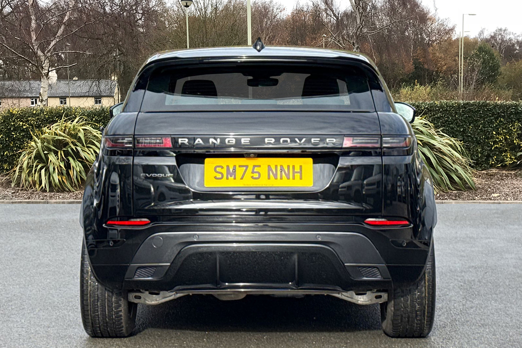 Land Rover Range Rover Evoque P270e Dynamic Se Black #6