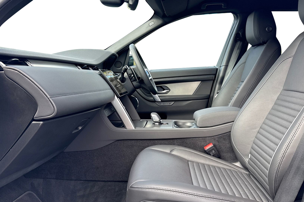 Land Rover Discovery Sport P270e Dynamic Se Silver #6