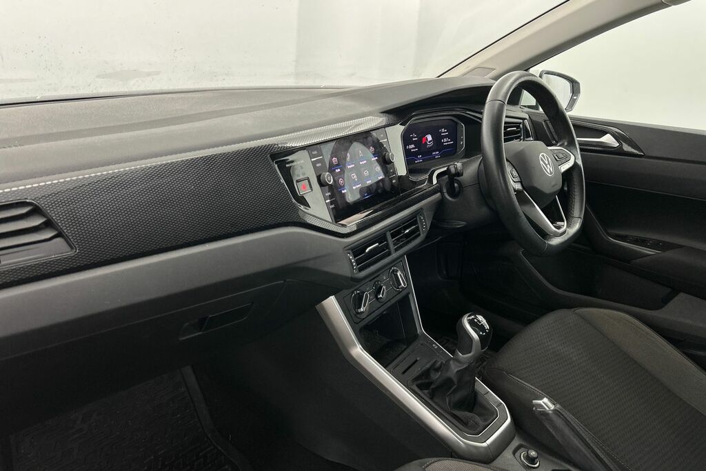Volkswagen Polo 1.0 Tsi Life SV72XOM White #2