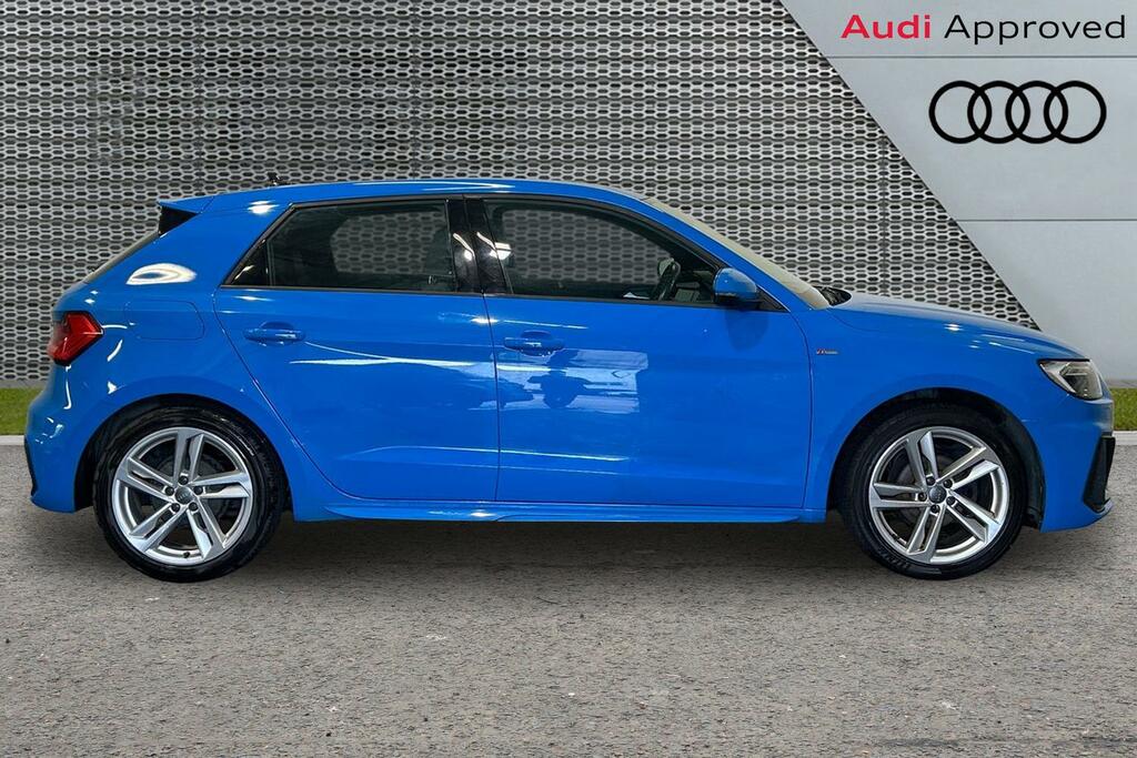 Audi A1 S Line 30 Tfsi 110 Ps S Tronic Black #4