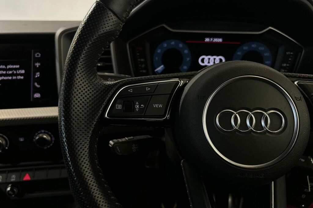 Audi A1 S Line 30 Tfsi 110 Ps S Tronic Black #14