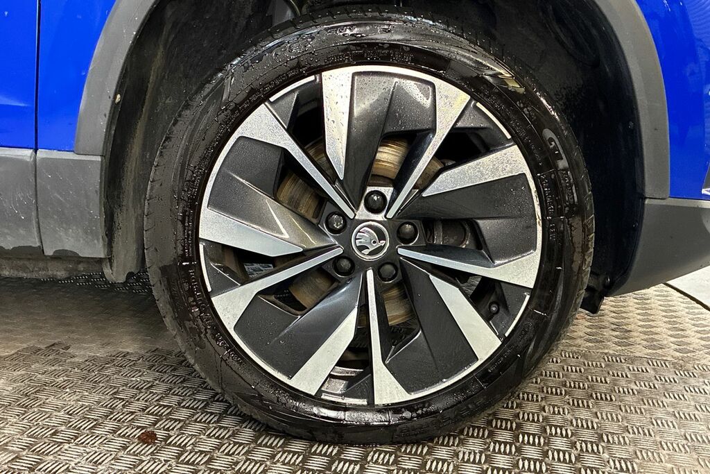 Skoda Karoq 2.0 Tdi 150 Se L Blue #5
