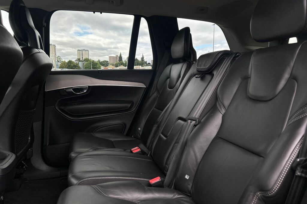Volvo XC90 D5 Momentum 2.0  #17