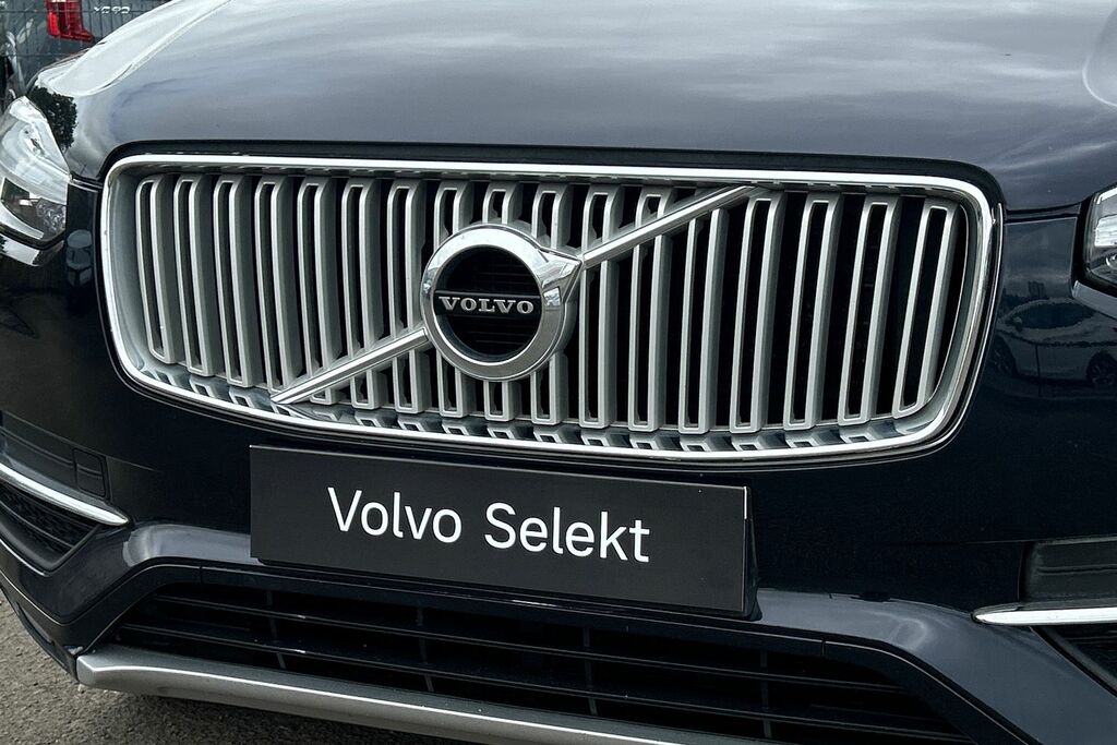 Volvo XC90 D5 Momentum 2.0  #31