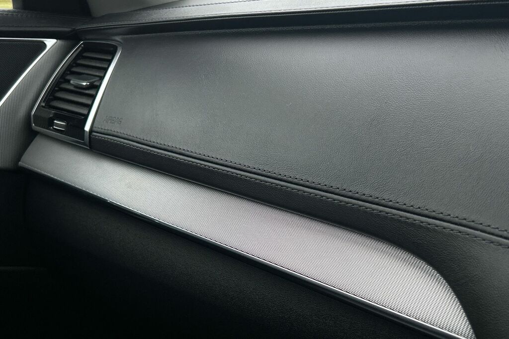 Volvo XC90 D5 Momentum 2.0  #26