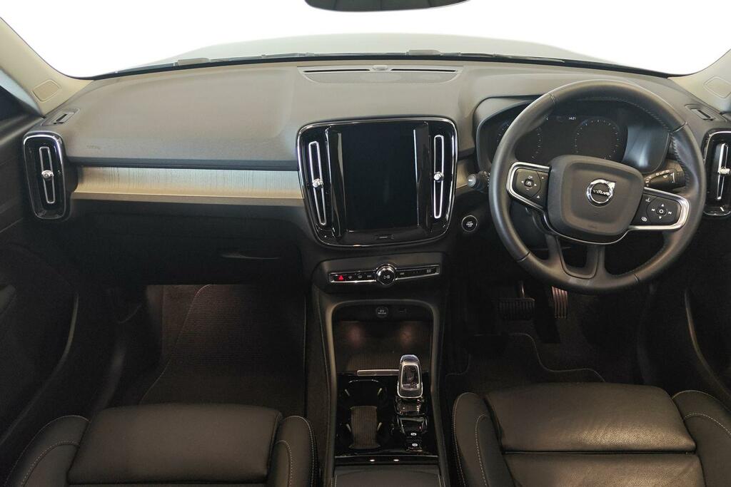 Volvo XC40 2.0 B4p Inscription Pro Black #6