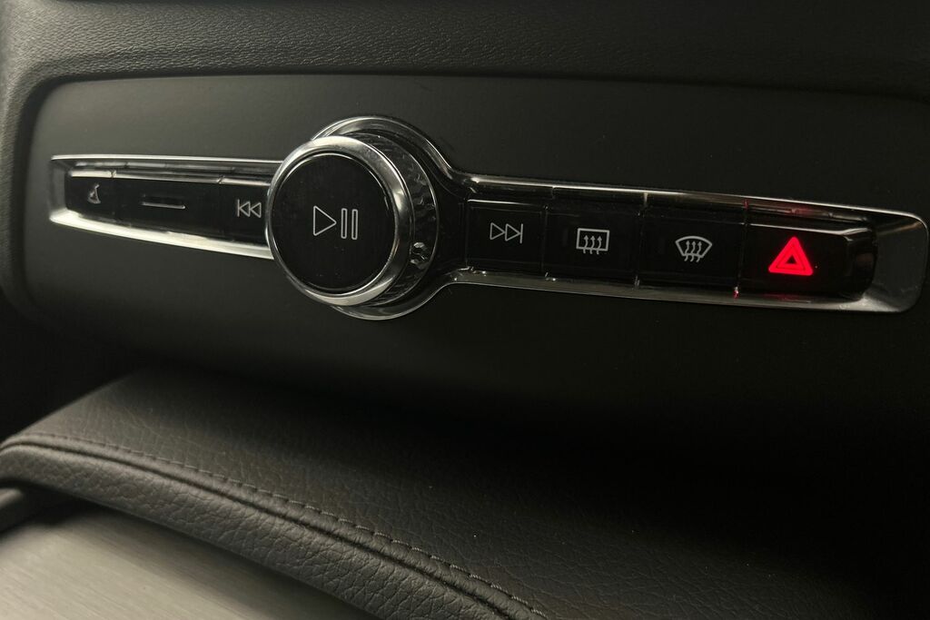 Volvo XC90 B5 Inscription Awd  #14