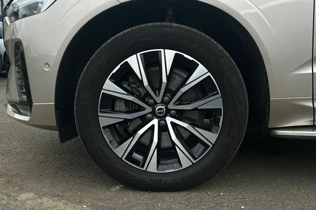 Volvo XC60 Ultimate Dark B5 250 Hp #5