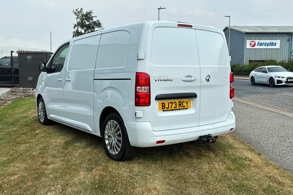 Vauxhall Vivaro 2700 1.5D 120Ps Pro H1 Van White #3