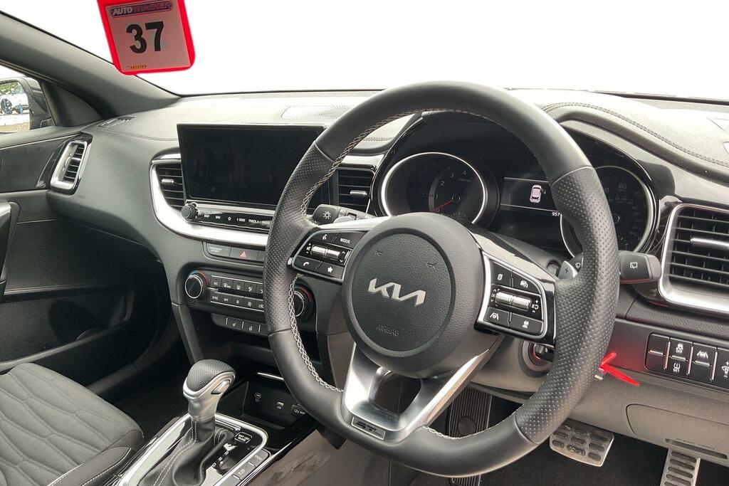 Kia Ceed 1.5 T-gdi Gt-line Hatchback Dct Euro 6 Black #6