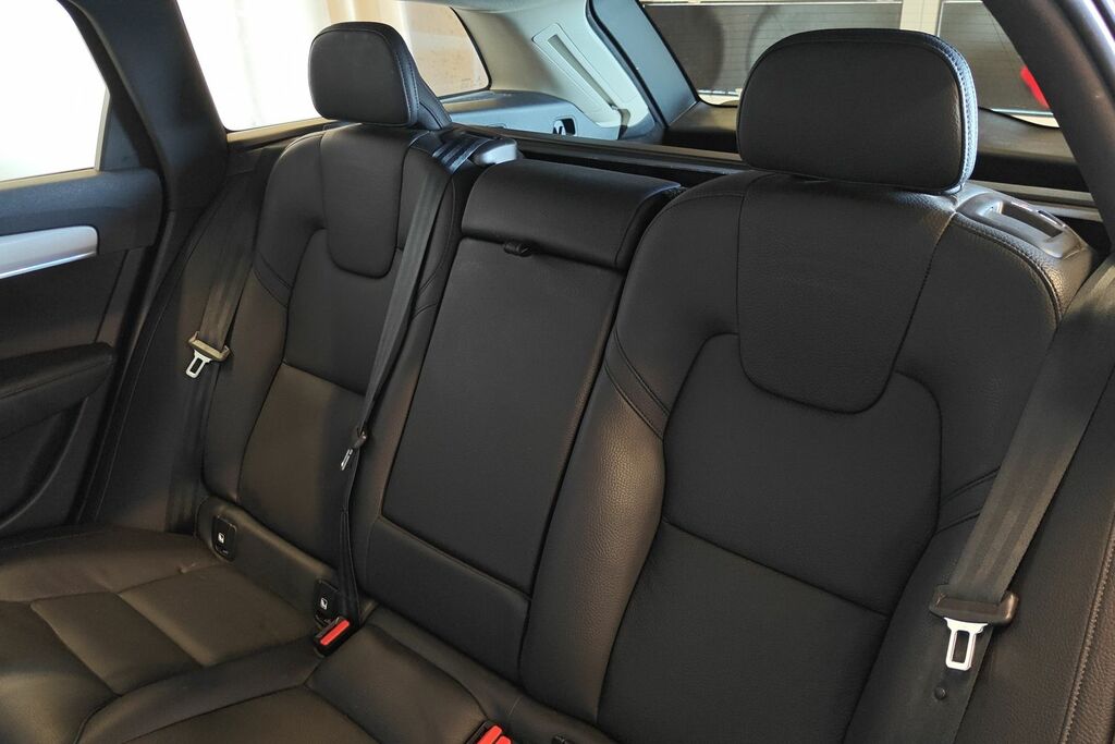 Volvo V90 Inscription, B4 Black #17