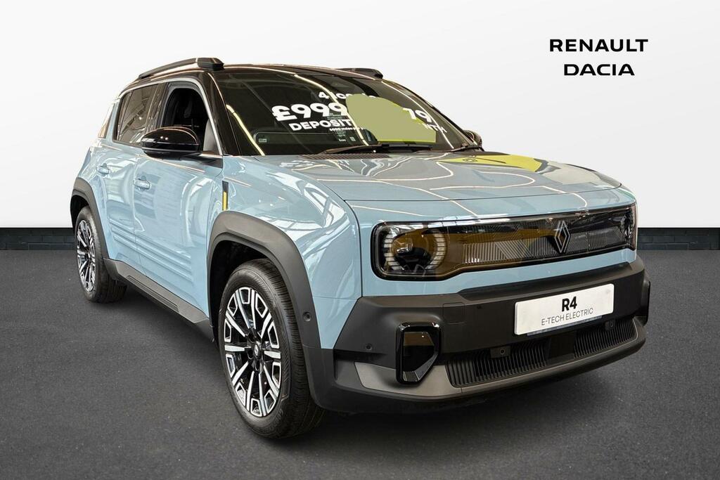 Renault 4 E-Tech Comfort Range 52Kwh Iconic Suv Black