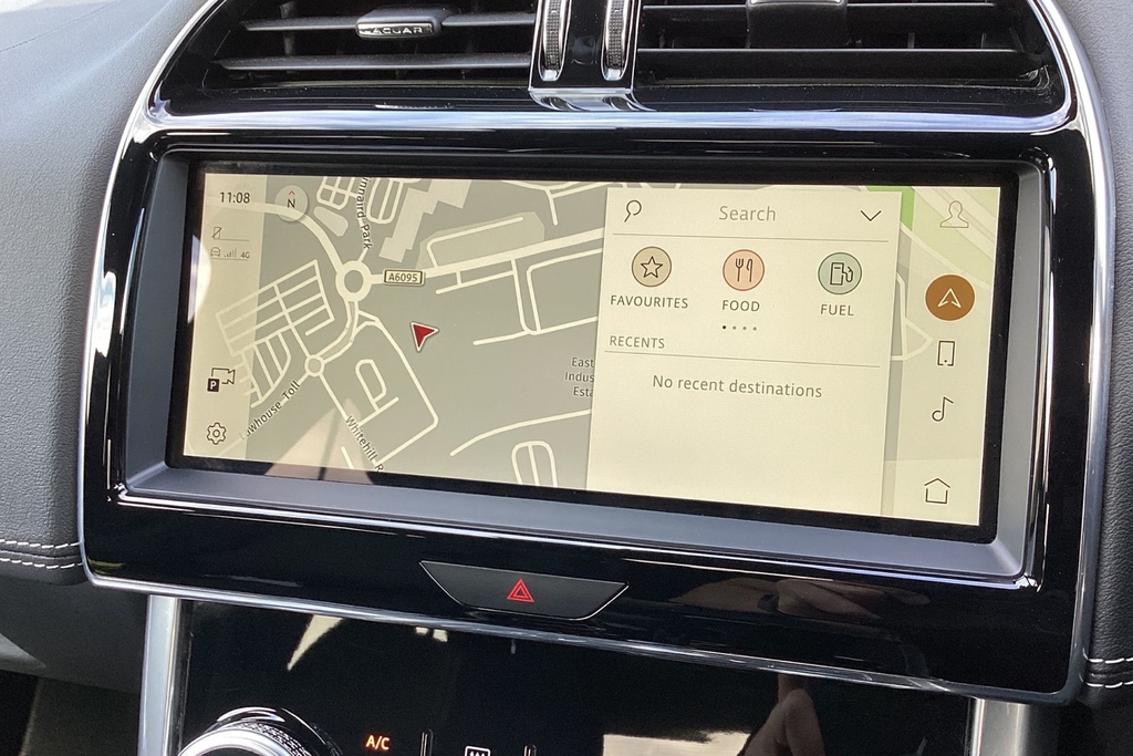 Jaguar XE 2.0 P250 R-dynamic Hse Black Grey #11