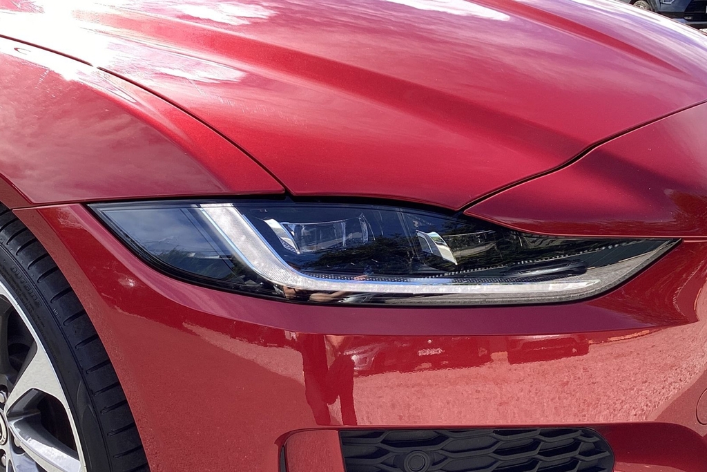 Jaguar XE 2.0 P250 R-dynamic Hse Black Grey #17