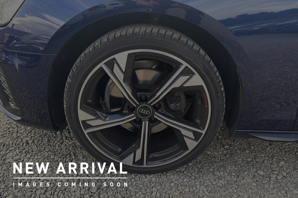 Audi A4 Avant Avant Black Edition 35 Tfsi 150 Ps S Tronic Blue #5