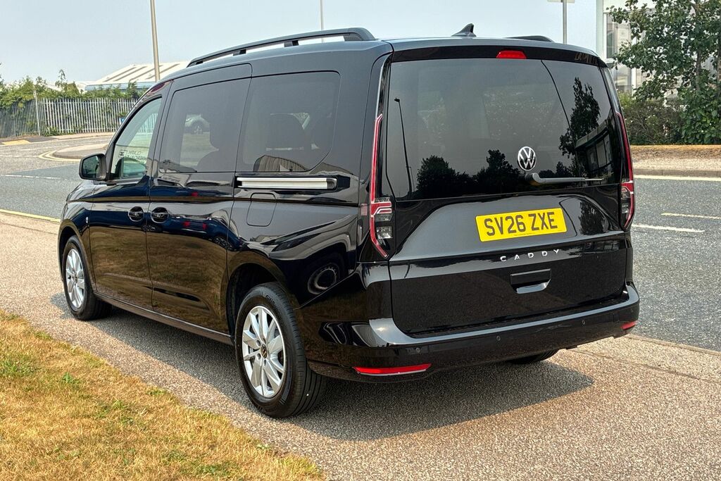 Volkswagen Caddy Maxi Life 2.0 Tdi 122 Life Maxi Dsg Tech Pack Black #3