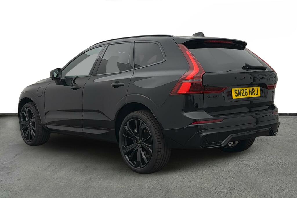 Volvo XC60 Black Edition Plus, T6 Awd Plug-in Hybrid, Electri SM26HRJ Black #3