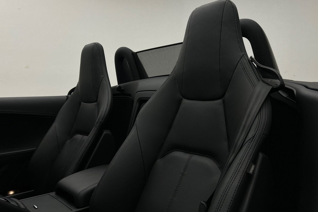 Jaguar F-Type P450 R-dynamic Grey #4