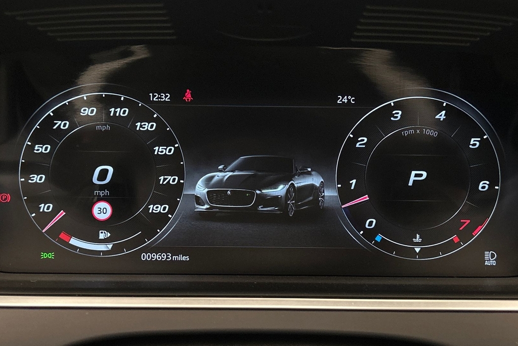 Jaguar F-Type 5.0 V8 R Dynamic Black Coupe Awd Red #16