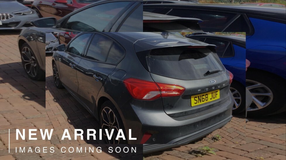 Ford Focus Hatchback 1.0T Ecoboost Titanium Euro 6 Ss Grey #2