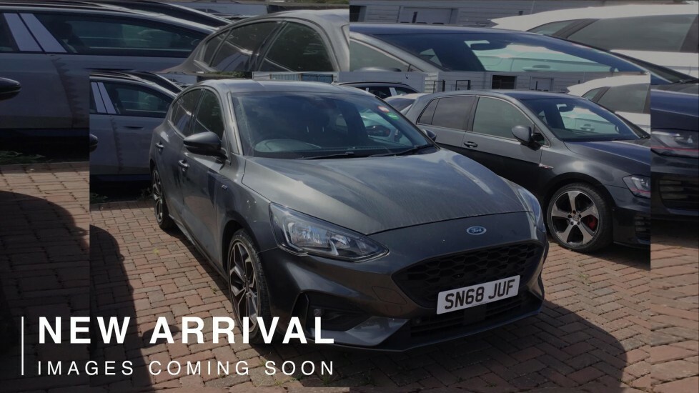 Ford Focus Hatchback 1.0T Ecoboost Titanium Euro 6 Ss Grey #1