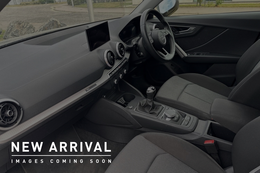 Audi Q2 Sport 30 Tfsi 110 Ps 6-Speed Black #2