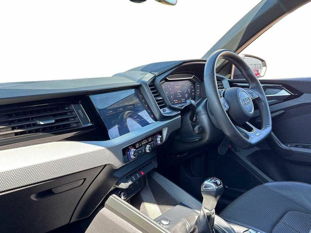 Audi A1 30 Tfsi 110 S Line S Tronic Red #2