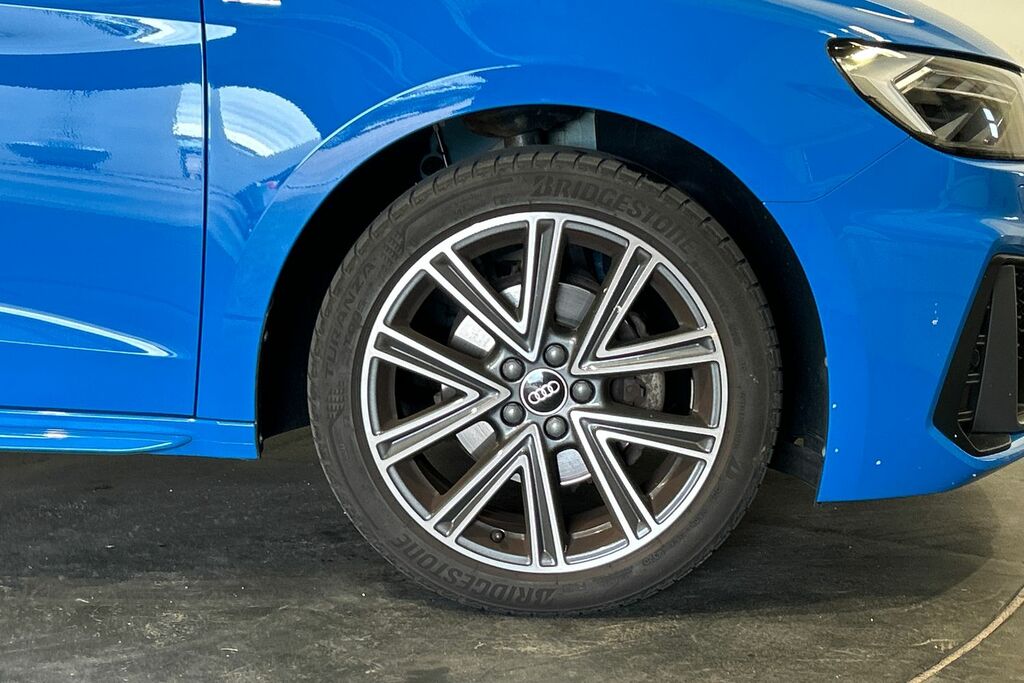 Audi A1 S Line 30 Tfsi 110 Ps 6-Speed Blue #5