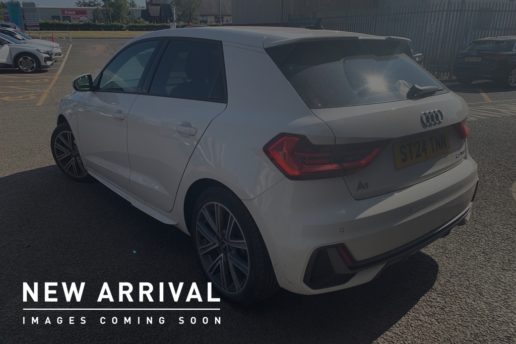 Audi A1 35 Tfsi Black Edition S Tronic Silver #3