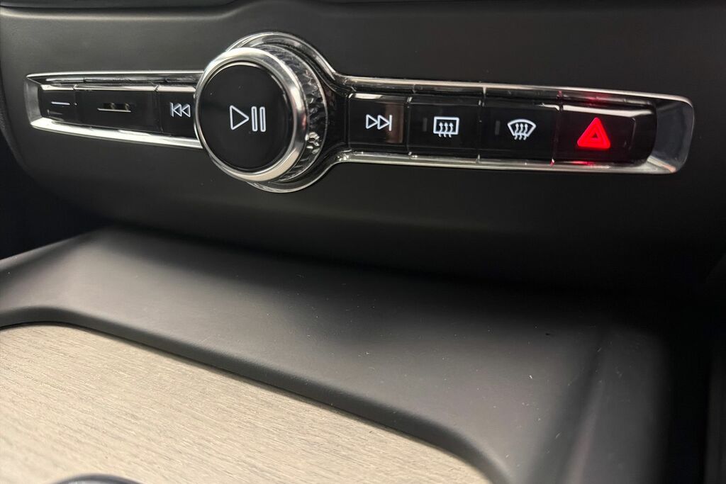 Volvo XC60 Momentum Pro T5 Awd Grey #14