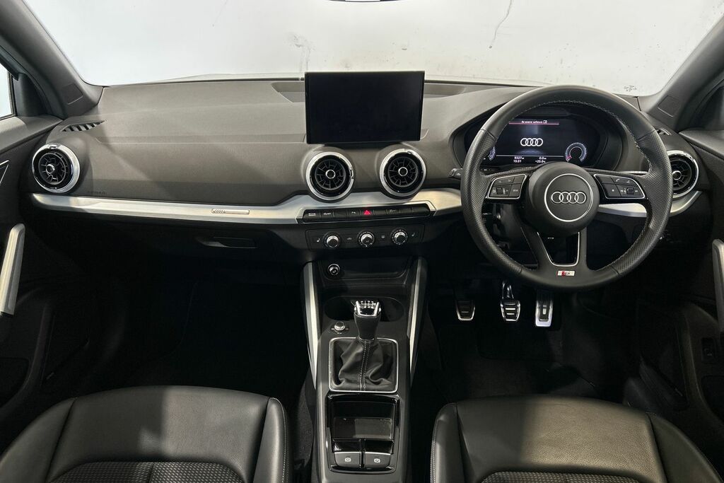 Audi Q2 S Line 35 Tfsi 150 Ps 6-Speed Blue #10