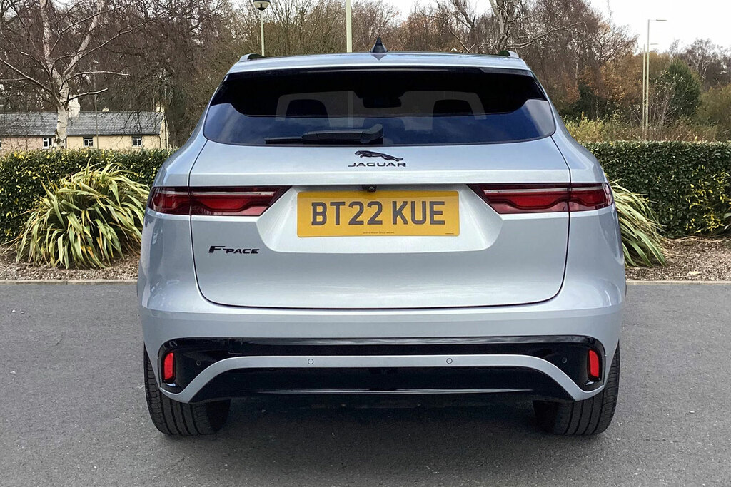 Jaguar F-Pace D200 R-dynamic Black Silver #6