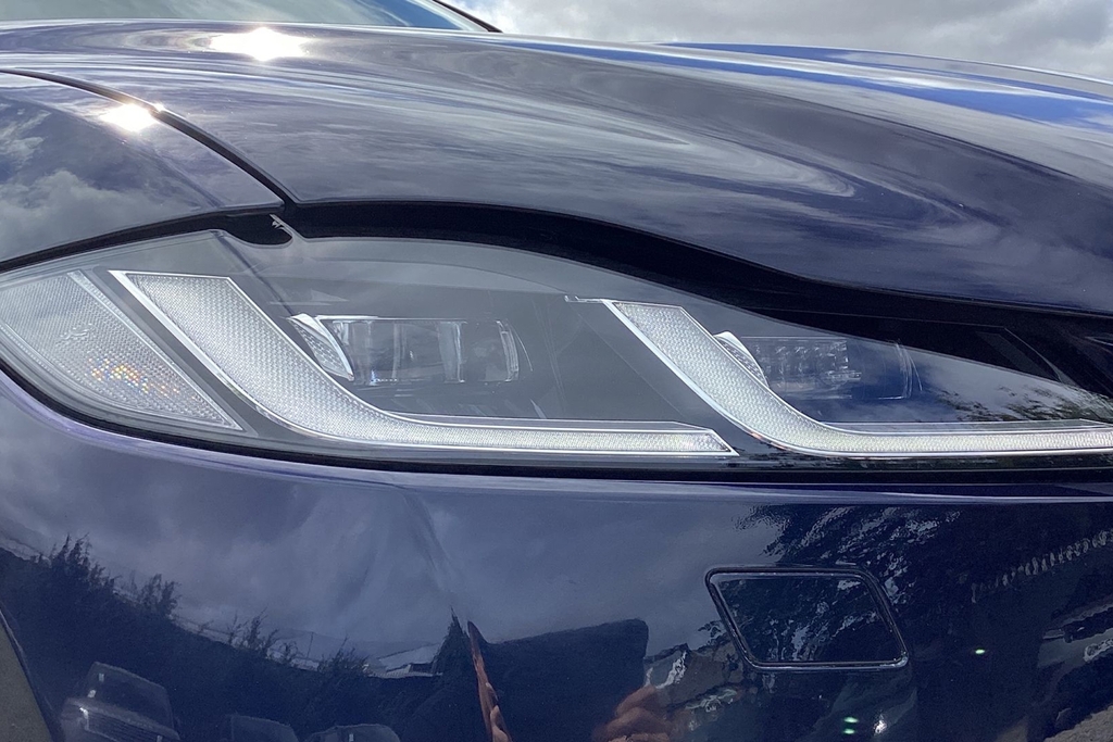 Jaguar F-Pace Estate 5.0 V8 550 Svr Blue #17
