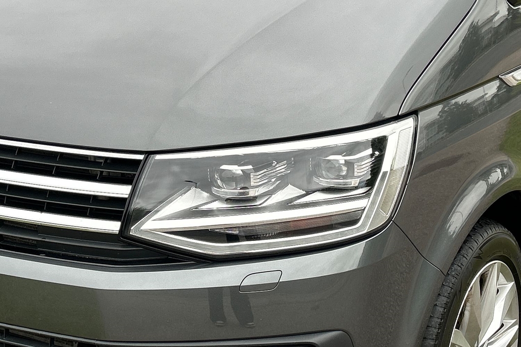 Volkswagen Caravelle Mpv Grey #18