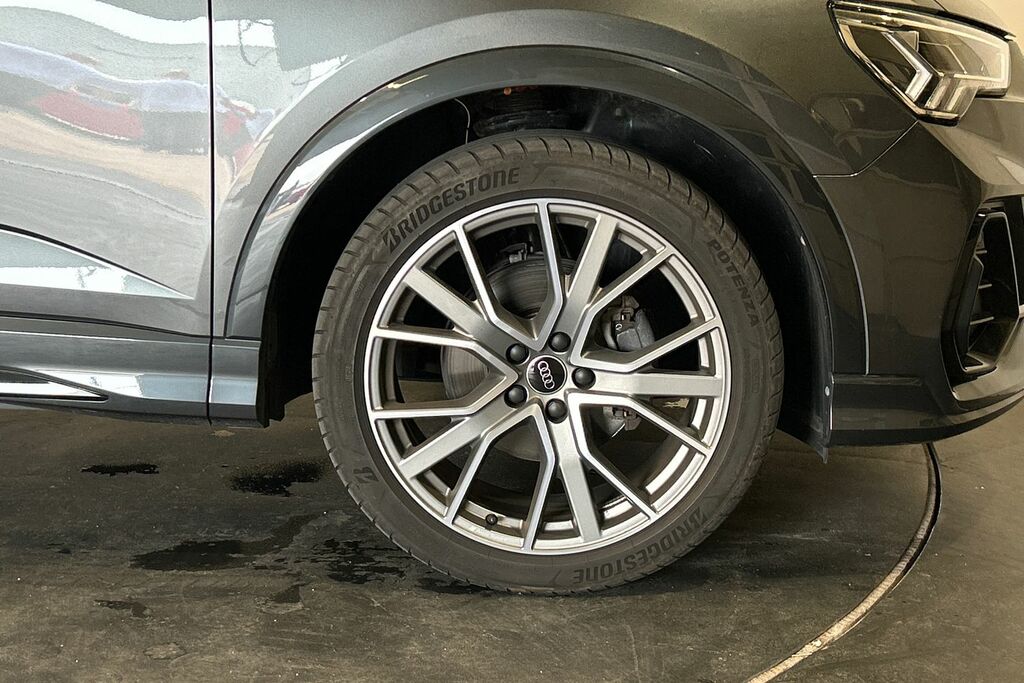 Audi Q3 Black Edition 35 Tfsi 150 Ps S Tronic Grey #5