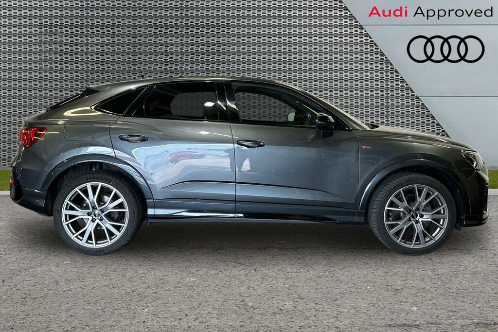 Audi Q3 Black Edition 35 Tfsi 150 Ps S Tronic Grey #4