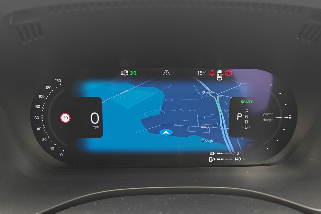 Volvo XC60 B5awd Plus Dark - 360 Silver #7