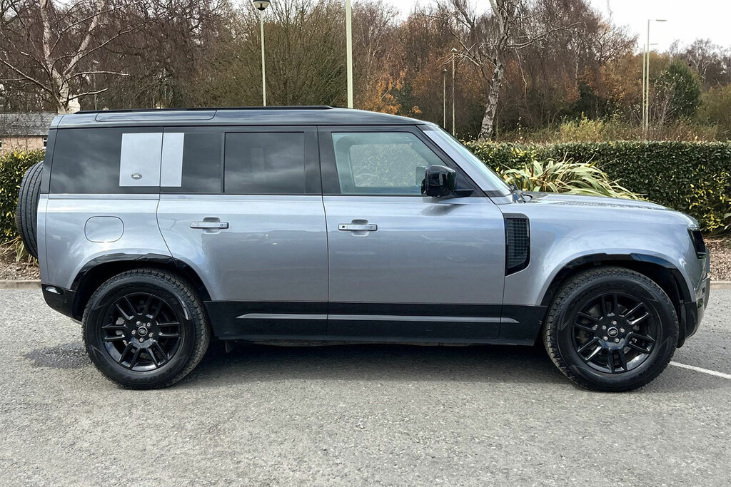 Land Rover Defender 110 D250 X-dynamic S Grey #5