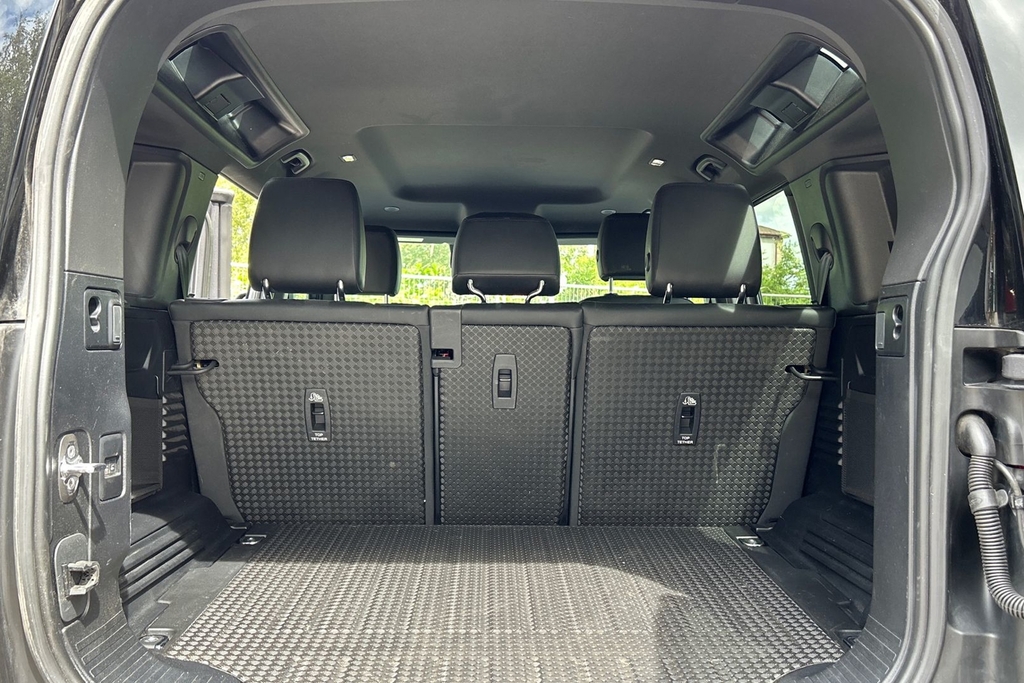 Land Rover Defender 110 Defender X-dynamic S D Mhev Grey #10