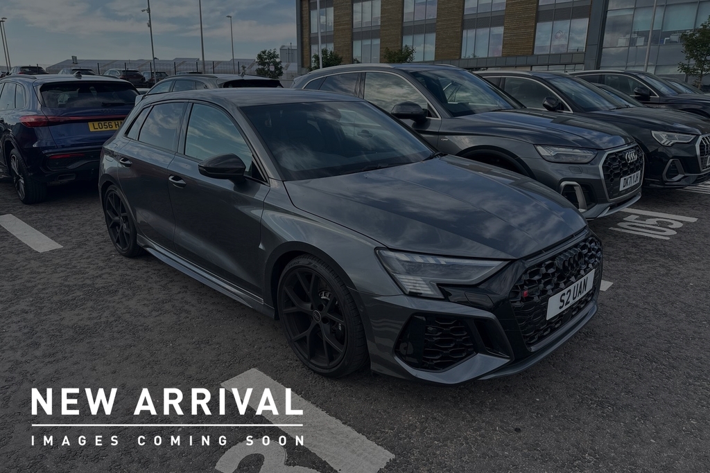 Audi RS3 Rs 3 Sportback Carbon Black 400 Ps S Tronic Grey