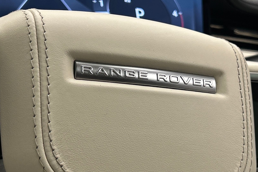 Land Rover Range Rover 2.0 D200 Mhev Dynamic Se 2024 Black #28