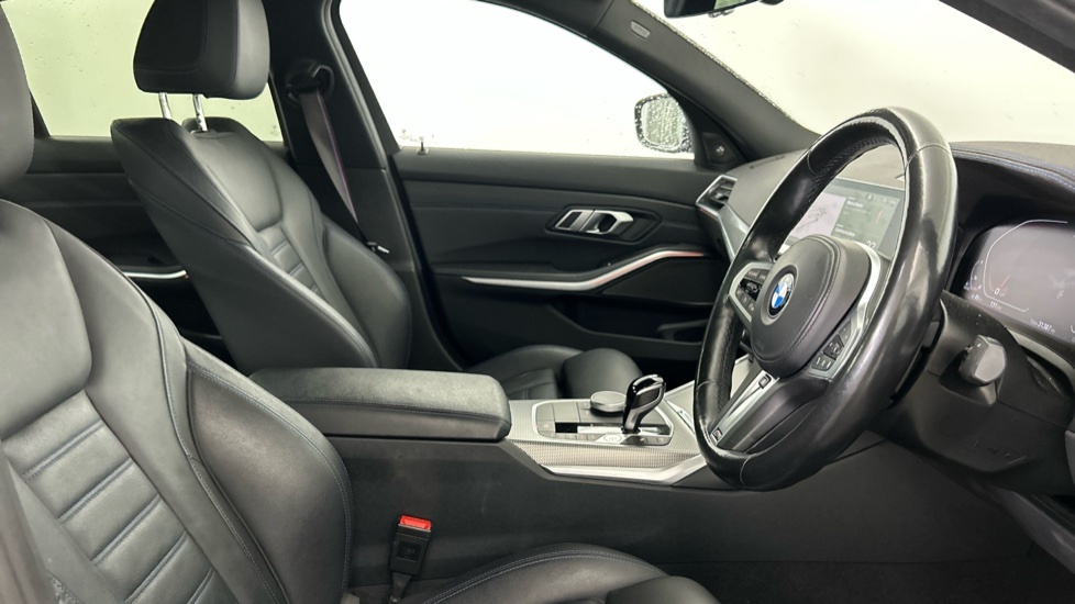 BMW 3 Series M340i Xdrive Mht Step Black #11