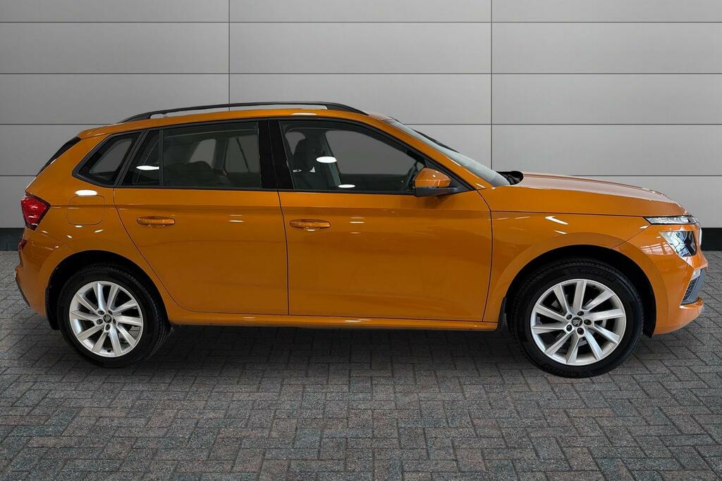 Skoda Kamiq 1.0 Tsi 95 Se Edition Orange #4