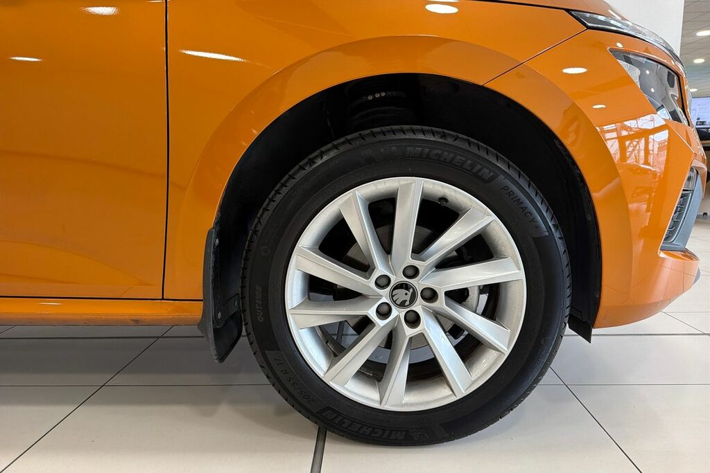 Skoda Kamiq 1.0 Tsi 95 Se Edition Orange #5