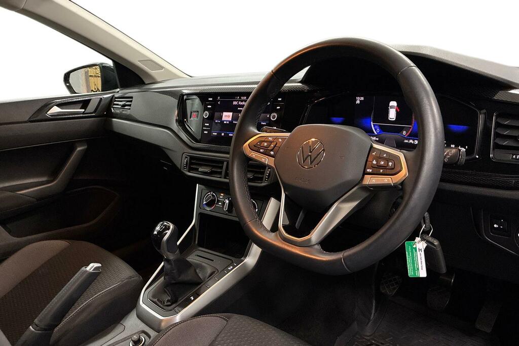 Volkswagen Polo 1.0 Tsi Match Black #6