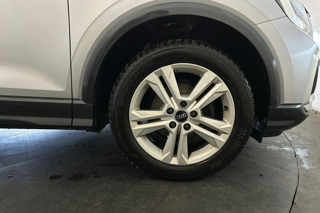 Audi Q2 Sport 30 Tfsi 110 Ps 6-Speed Silver #5