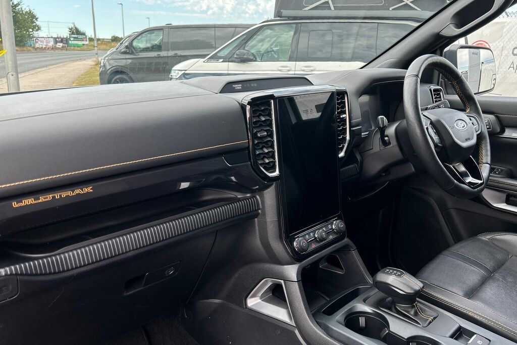 Ford Ranger Pick Up Double Cab Wildtrak 2.0 Ecoblue 205 Silver #2