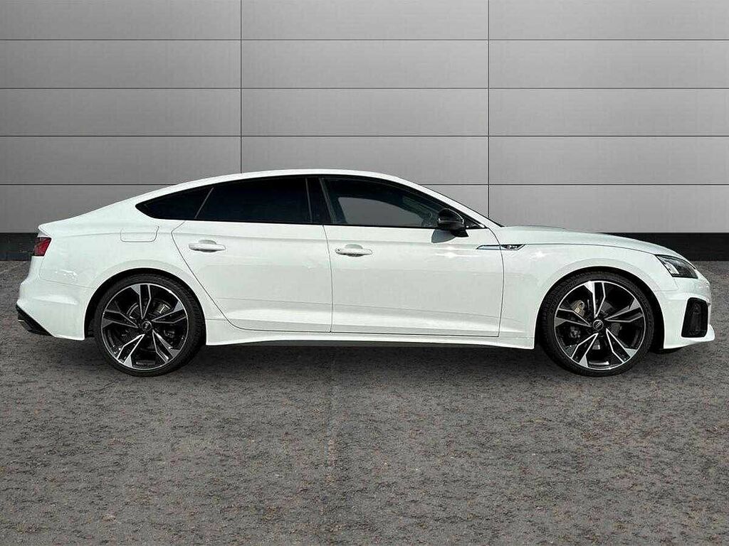 Audi A5 Black Edition 40 Tdi Quattro 204 Ps S Tronic White #4