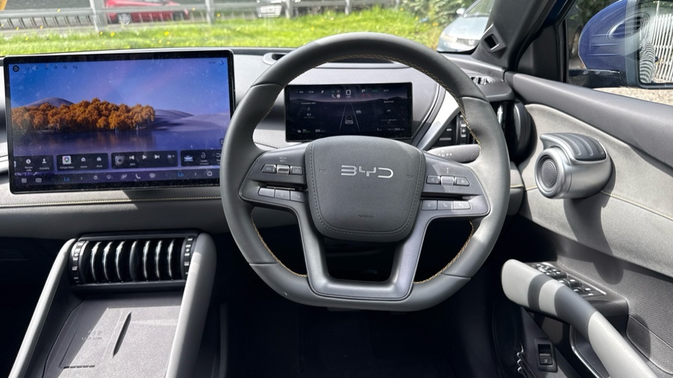 Byd Atto 3 74.8Kwh Excellence Suv Awd 449 Blue #6